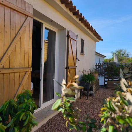 Chambres Isula Bella Figari  Εξωτερικό φωτογραφία