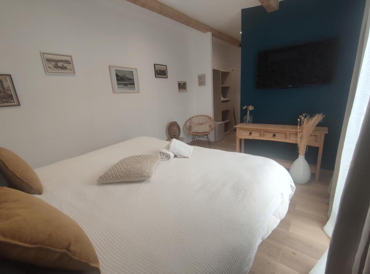 Chambres Isula Bella Figari  Εξωτερικό φωτογραφία