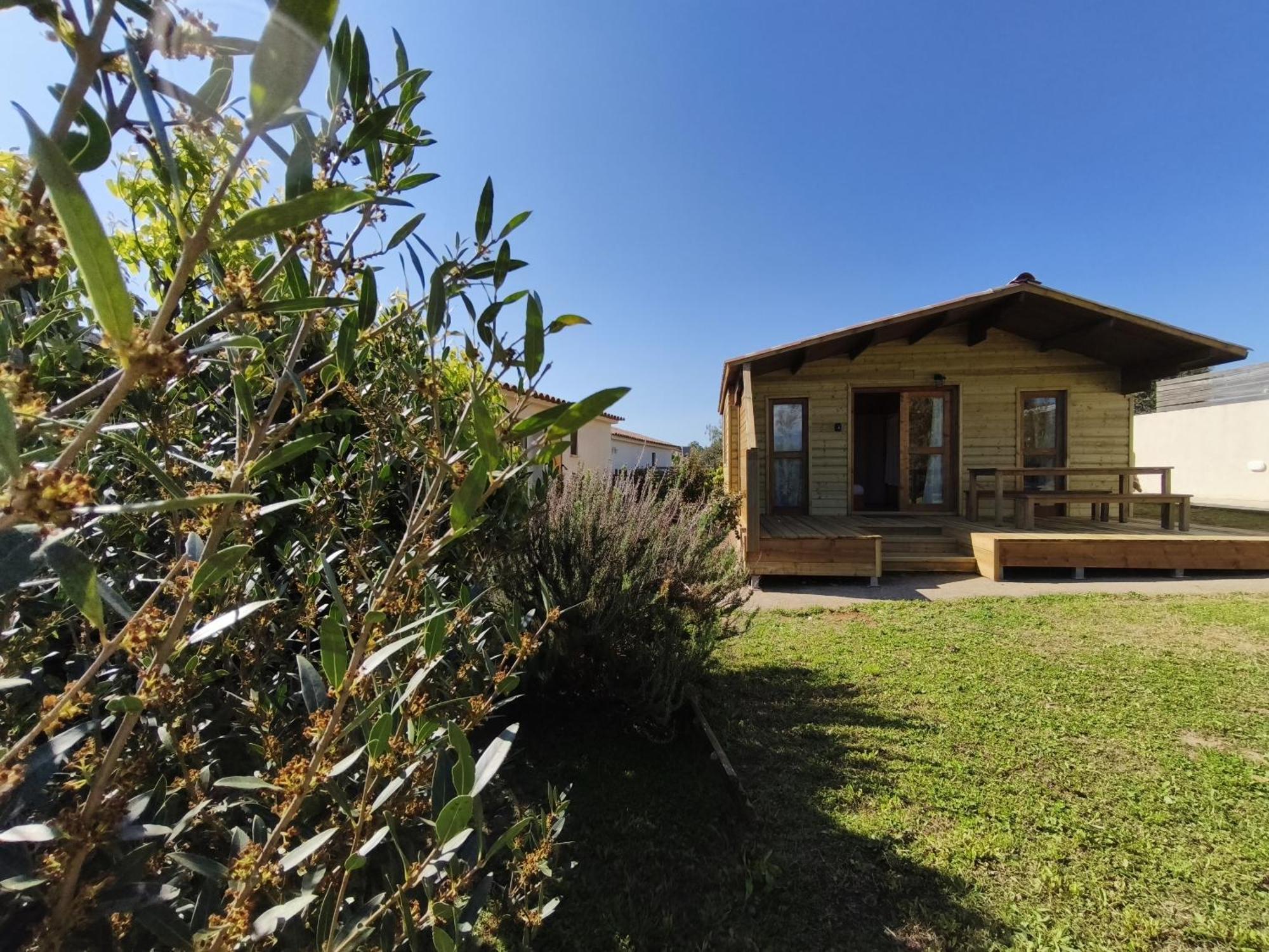 Chambres Isula Bella Figari  Εξωτερικό φωτογραφία