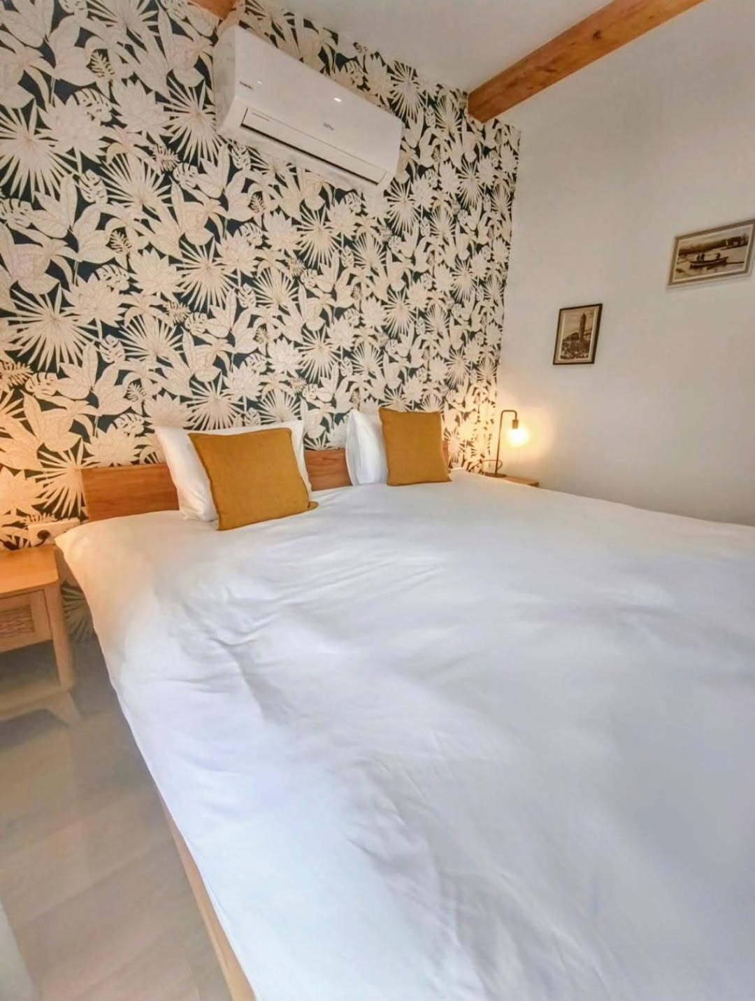 Chambres Isula Bella Figari  Εξωτερικό φωτογραφία